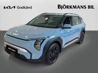 Begagnad Kia EV3 150 kW (204 HK) 2024 /ebb/ frost blue SUV