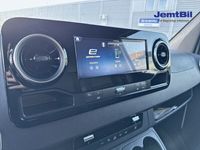 Ny Mercedes E-Sprinter 152 kW (207 HK) 2025 Vit Van