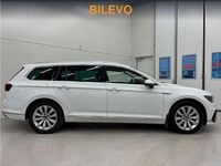 Begagnad VW Passat Active 156 HK (114 kW) 2019 Vit Kombi