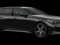 Begagnad BMW 530 M Sport 299 HK (219 kW) 2000 Black sapphire metallic Kombi