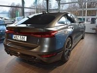 Begagnad Audi e-tron Sportback S-Line 314 kW (428 HK) 2025 Daytonagrå pärleffekt SUV