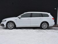 Begagnad VW Passat GTE 218 HK (160 kW) 2022 Vit Kombi