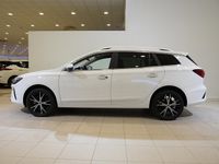 Begagnad MG MG5 EV Luxury 115 kW (157 HK) 2023 Vit (dover white) Kombi