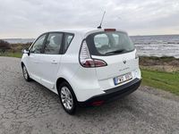 Begagnad Renault Scénic 110 HK (80 kW) 2012 Vit Minibuss