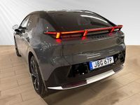 Begagnad Lynk & Co 02 2025 Grå