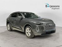 Ny Audi Q5 Design 299 HK (219 kW) 2025 Grå SUV