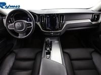 Begagnad Volvo XC60 Plus 253 HK (186 kW) 2022 Svart SUV