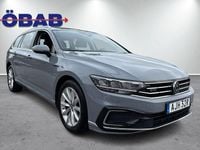 Begagnad VW Passat GTE 218 HK (160 kW) 2022 Grå Kombi