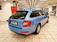 begagnad Skoda Octavia Kombi 1.4 TSI Premium Euro 6 drag Välvårdad