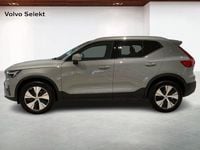Begagnad Volvo XC40 Core 200 HK (147 kW) 2025 Grå SUV