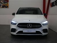 begagnad Mercedes B180 AMG Line Night Edition Widescreen Pano