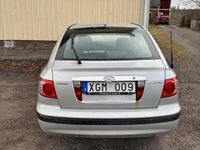 begagnad Hyundai Elantra Halvkombi 2.0 Euro 4