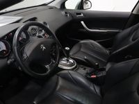 begagnad Peugeot 308 5-door 1.6 e-HDi FAP EGS Allure Panorama D-värmare Skinn 111hk
