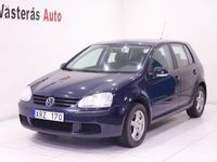 Begagnad VW Golf IV 102 HK (75 kW) 2006 Mörkblå Halvkombi