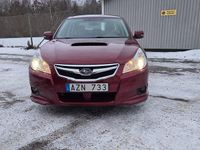Begagnad Subaru Legacy 150 HK (110 kW) 2010 Sedan