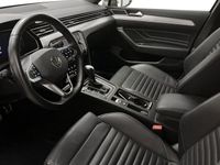 begagnad VW Passat Alltrack TDI DSG 4-M Navi Iq led D 2021, SUV
