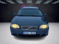 Begagnad Volvo V70 Business Edition 140 HK (102 kW) 2005 Grå Kombi