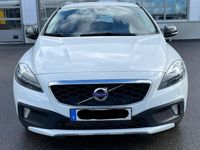 begagnad Volvo V40 CC D3 Momentum Euro 5