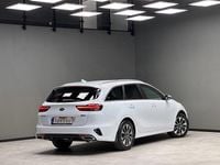 Begagnad Kia Ceed Sportswagon Advance 141 HK (103 kW) 2021 Vit Kombi