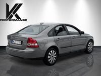 Begagnad Volvo S40 Kinetic 170 HK (125 kW) 2004 Grå Sedan