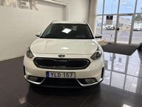 Begagnad Kia Niro Advance 141 HK (103 kW) 2017 Vit SUV