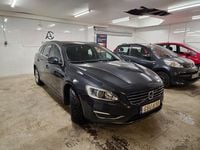 Begagnad Volvo V60 Momentum 120 HK (88 kW) 2015 Grå Kombi