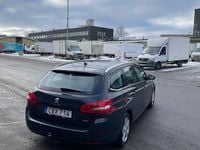 Begagnad Peugeot 308 SW 120 HK (88 kW) 2014 Grå/blå Kombi