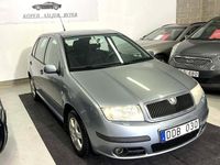 Begagnad Skoda Fabia 64 HK (47 kW) 2006 Mörkgrå Halvkombi