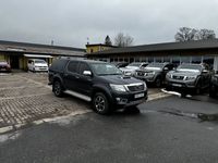begagnad Toyota HiLux 3.0D AUT 4WD INVINCIBLE VÄRMARE LÄDER NAVI KÅPA