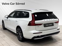 Begagnad Volvo V60 Plus 350 HK (257 kW) 2024 Vit Kombi