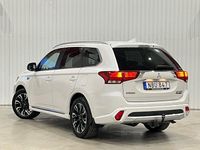 Begagnad Mitsubishi Outlander 203 HK (149 kW) 2018 Vit SUV