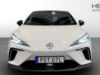 Begagnad MG MG4 EV Luxury 150 kW (204 HK) 2022 Vit Halvkombi