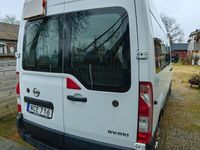 begagnad Nissan NV400 Minibuss 2.3 dCi Automat Handikappanpassad