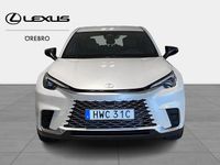Begagnad Lexus LBX 138 HK (101 kW) 2024 Vit SUV