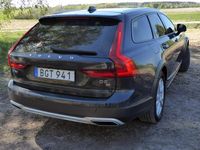 begagnad Volvo V90 CC D5 AWD Geartronic Momentum Euro 6