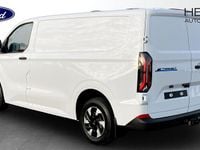 Ny Ford E-Transit 2026 Vit Van