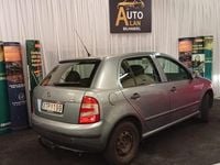 Begagnad Skoda Fabia 75 HK (55 kW) 2006 Grå