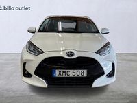 Begagnad Toyota Yaris Hybrid Active 116 HK (85 kW) 2021 Vit Halvkombi