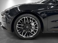 Begagnad Zeekr 001 400 kW (544 HK) 2024 Svart Halvkombi