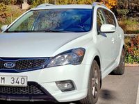 Begagnad Kia Ceed Sportswagon 128 HK (94 kW) 2012 Kombi
