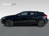 Begagnad Volvo V40 Kinetic 152 HK (111 kW) 2017 Svart Halvkombi