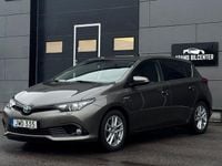 Begagnad Toyota Auris Hybrid Comfort 136 HK (100 kW) 2018 Grå Halvkombi