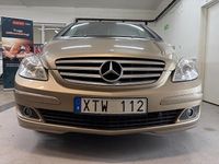 Begagnad Mercedes B200 136 HK (100 kW) 2006 Ljusbrun Minibuss