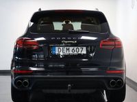 begagnad Porsche Cayenne S E-Hybrid E- 416HK SPORT CHRONE SV-SÅLD 2ÄGARE