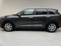 Begagnad Kia Niro 141 HK (103 kW) 2022 Grå SUV