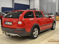 Begagnad Skoda Octavia Scout 140 HK (102 kW) 2013 Röd Kombi