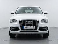 Begagnad Audi Q5 S-Line 190 HK (139 kW) 2016 Vit  ibis white SUV