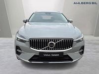Begagnad Volvo XC60 Plus 355 HK (261 kW) 2024 Grå SUV