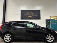 Begagnad Volvo V60 Momentum 181 HK (133 kW) 2014 Svart Kombi