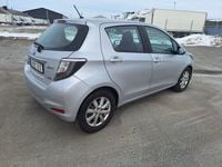 Begagnad Toyota Yaris Hybrid 2014